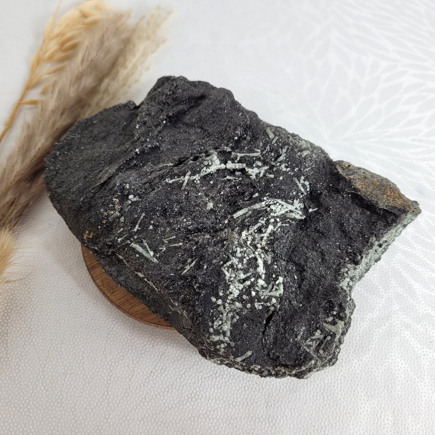 Beryll Kristalle auf Glimmerschiefer alpine Mineralien