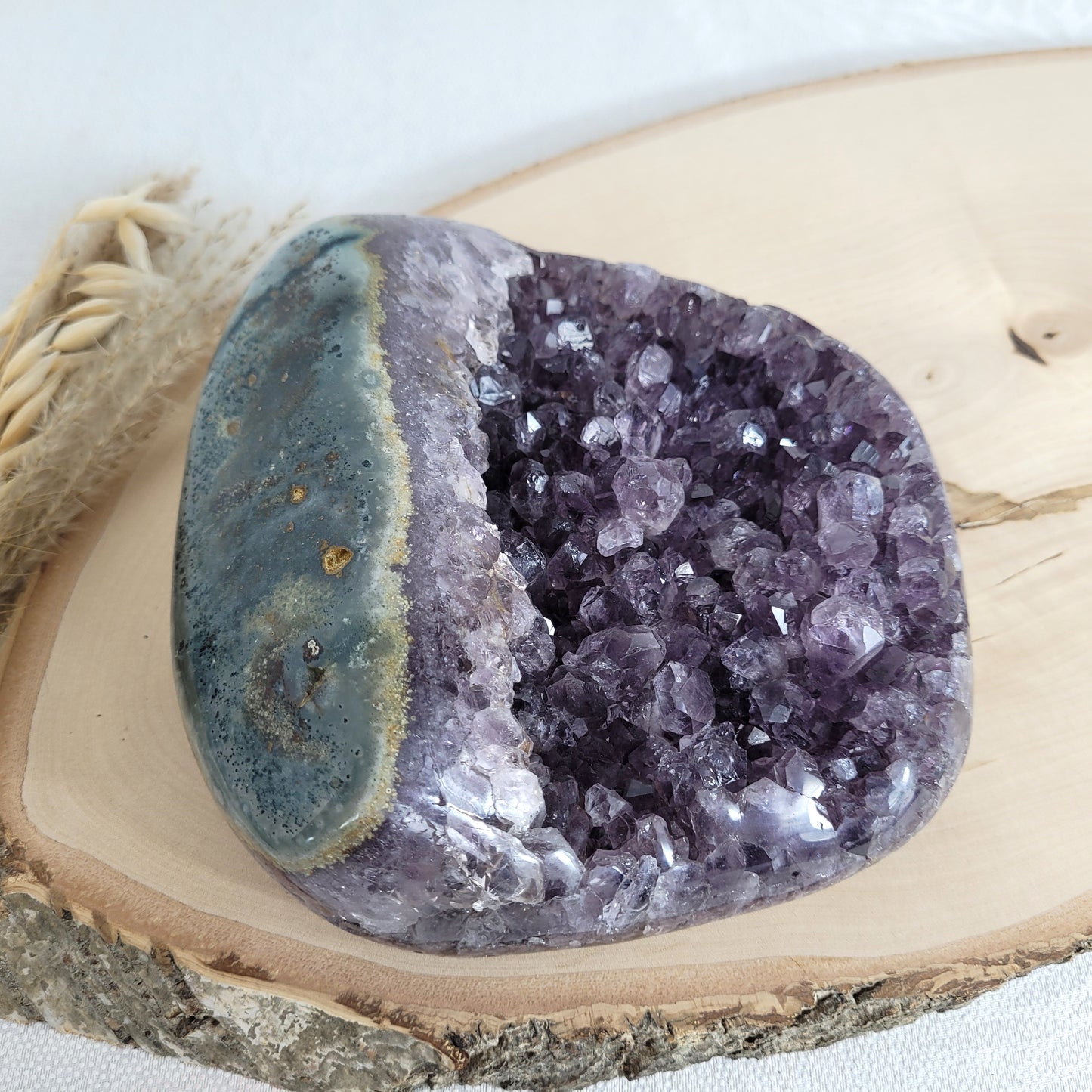Amethyst Kristalldruse mit Goethit und Achat 15,4x14,7cm, 1779g