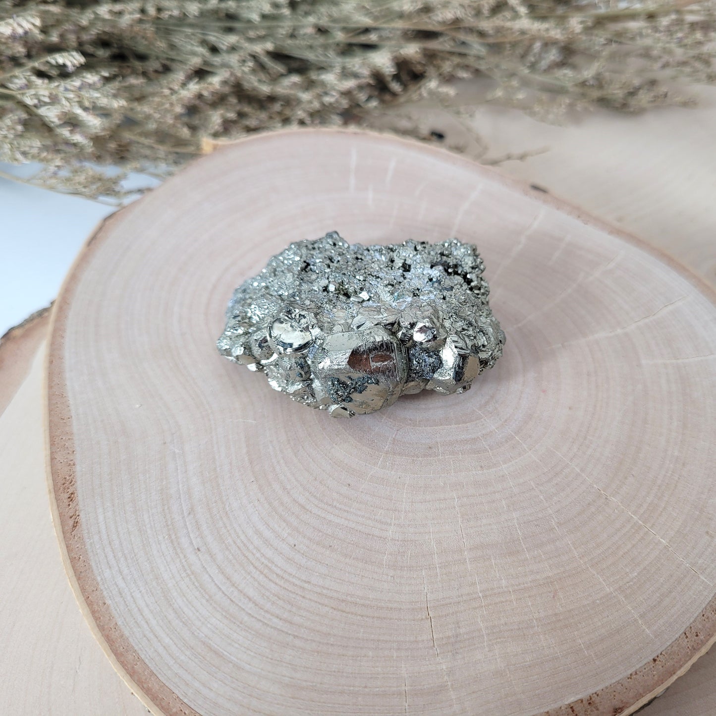 Pyrit Kristallstufe 5,3 x 3,2 cm