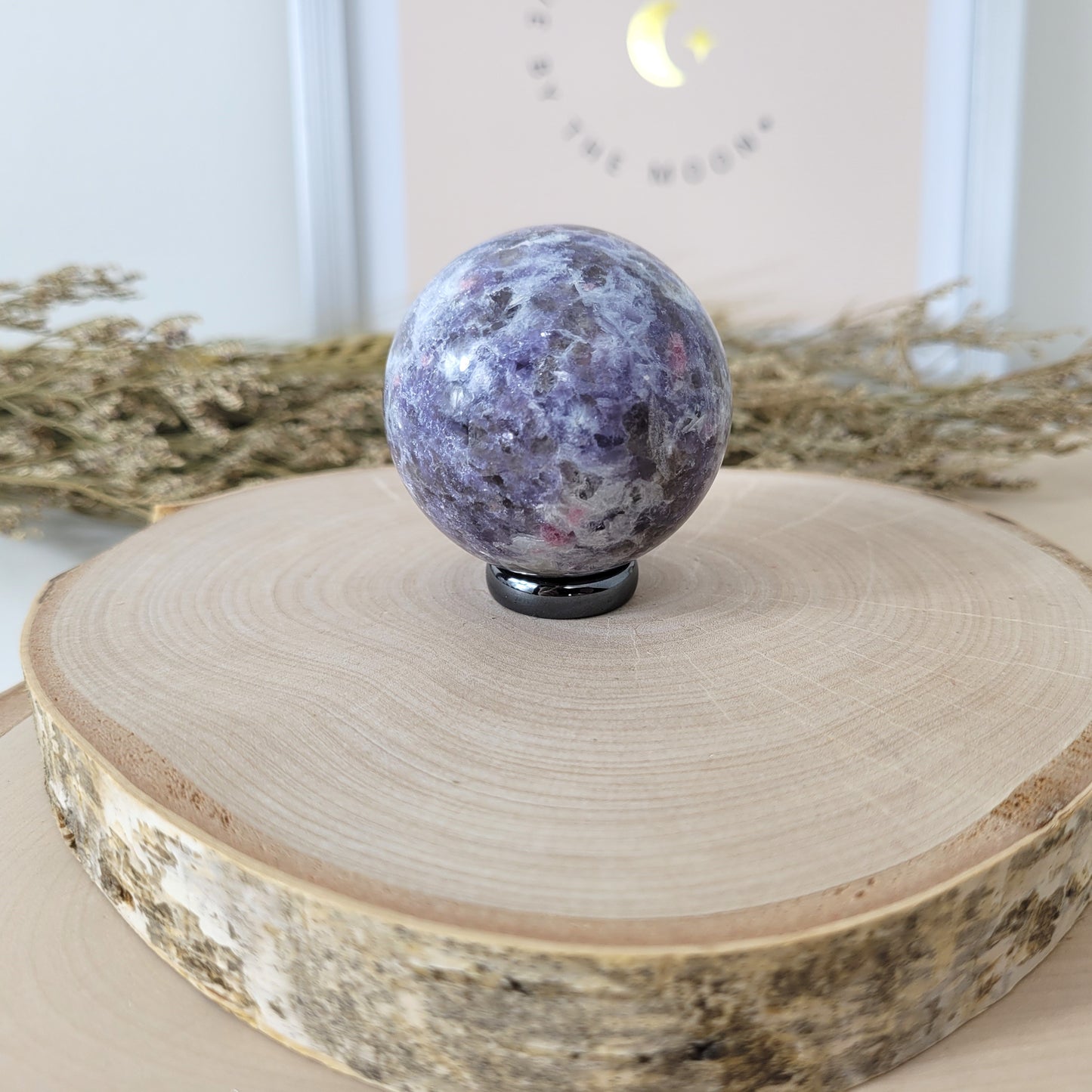 Pinker Turmalin in Lepidolith und Feldspat Unicorn Stone Kugel 4,5cm Durchmesser