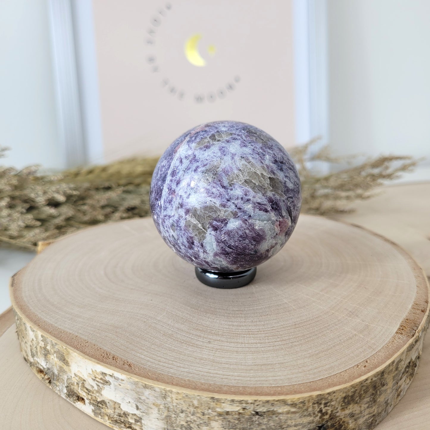 Pinker Turmalin in Lepidolith und Feldspat Unicorn Stone Kugel 5,2cm Durchmesser