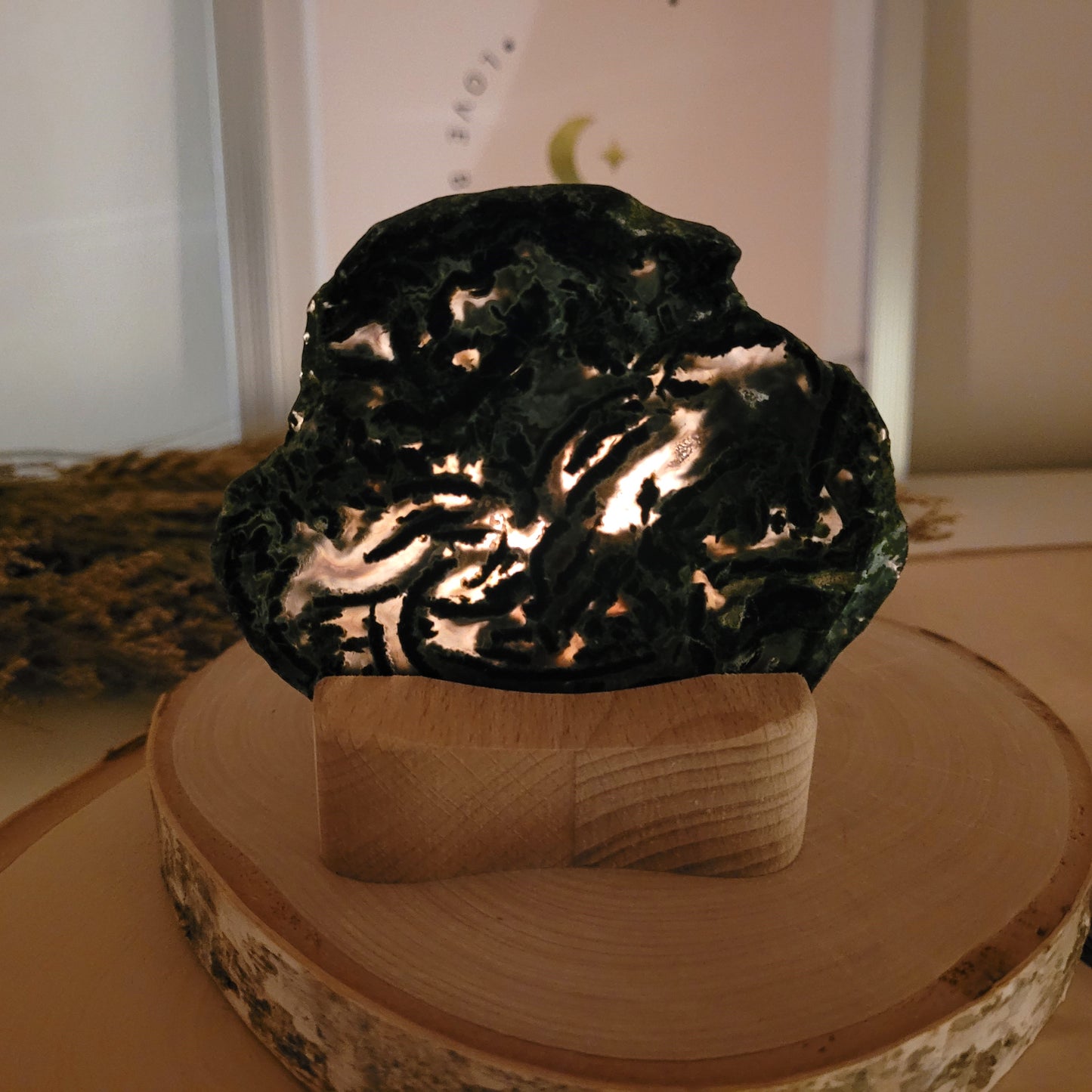 Achat Scheibe Extra-Qualität 8,2 x 9,4cm inklusive Holzaufsteller Teelichthalter