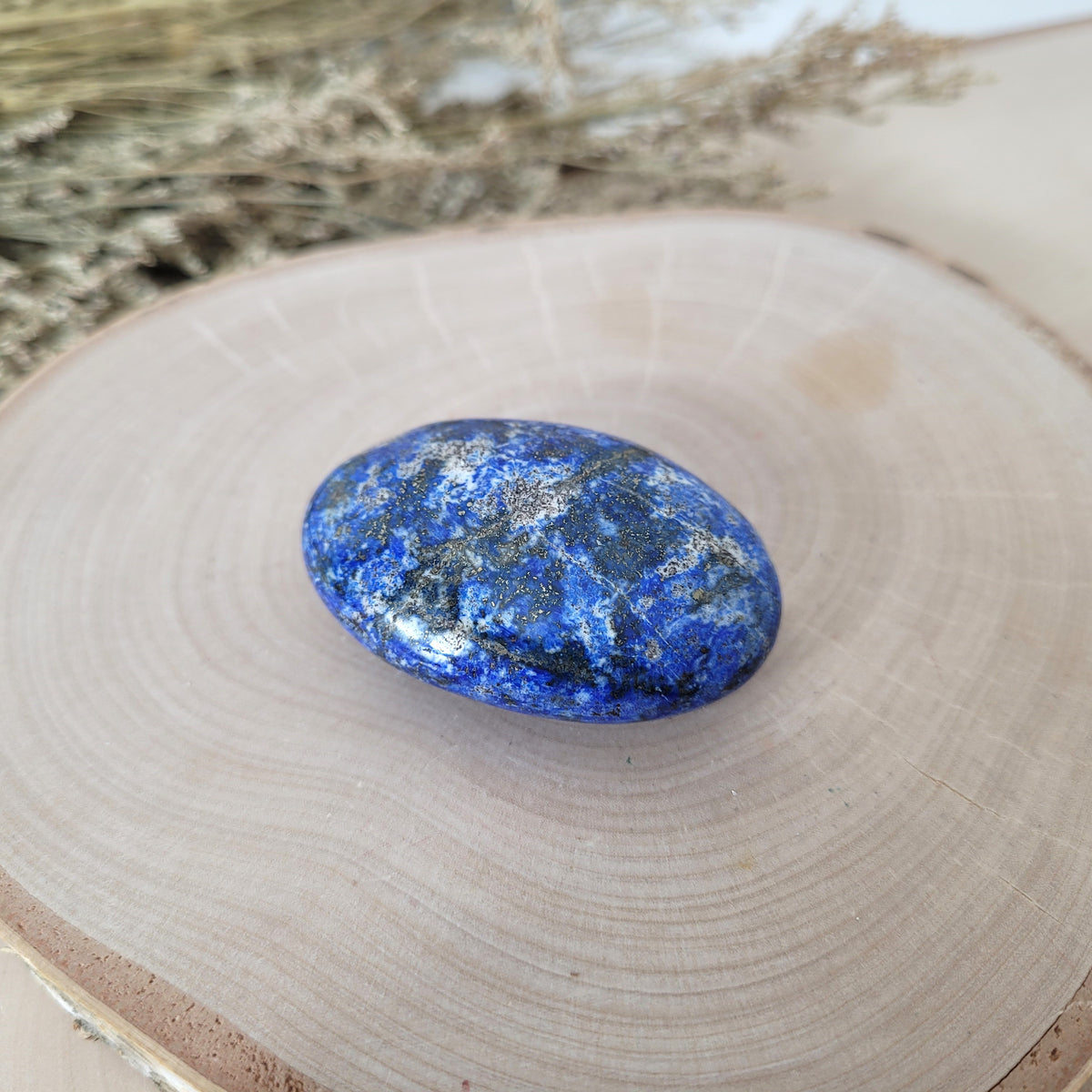 Lapis Lazuli Handstein 5 x 3,3cm, 55g