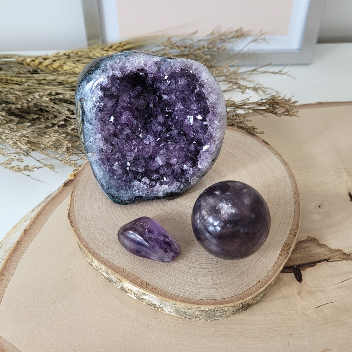 Angebot des Tages 31.05.26 Set bestehend aus: Amethyst Kristalldruse, lila Fluorit Kugel, Ametrin Trommelstein
