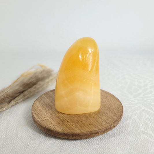 Orangencalcit Freiform