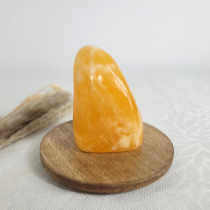 Orangencalcit Freiform