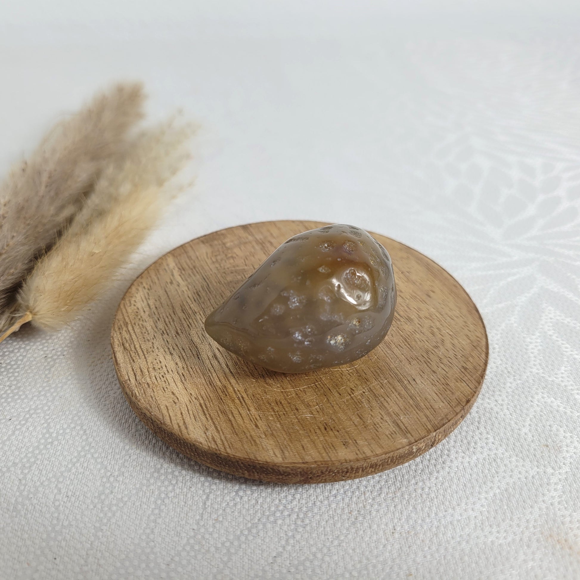 Enhydro Kristall Achat Geode