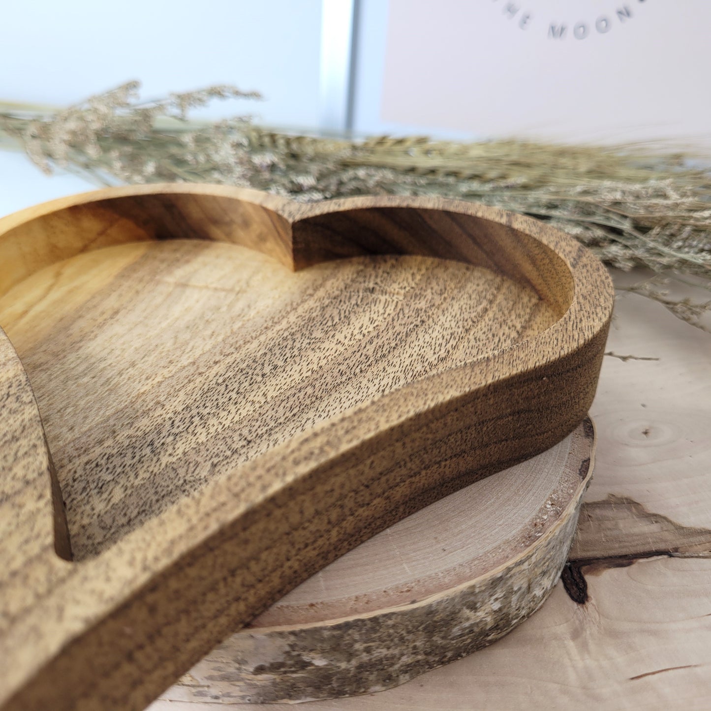 Nussholz Schale Herz 16 x 16 cm