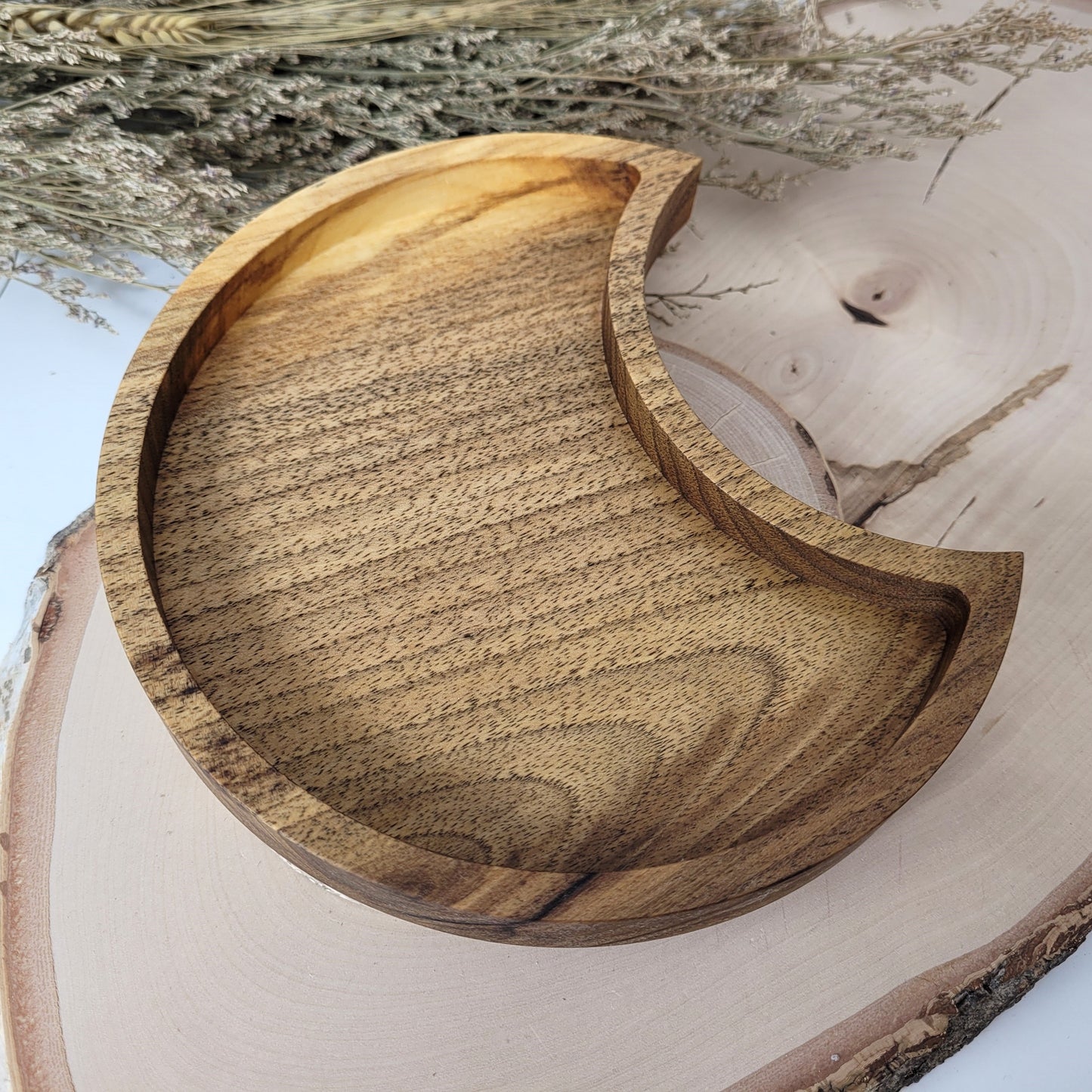 Nussholz Schale Mond 18 x 11,5 cm