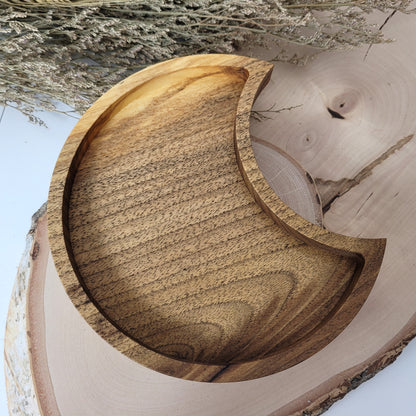 Nussholz Schale Mond 18 x 11,5 cm