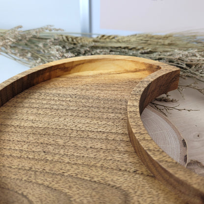 Nussholz Schale Mond 18 x 11,5 cm