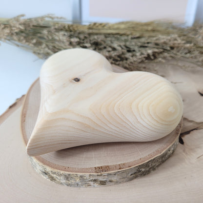 Zirbenholz Herz bauchig, Handschmeichler groß, 13 x 12 cm
