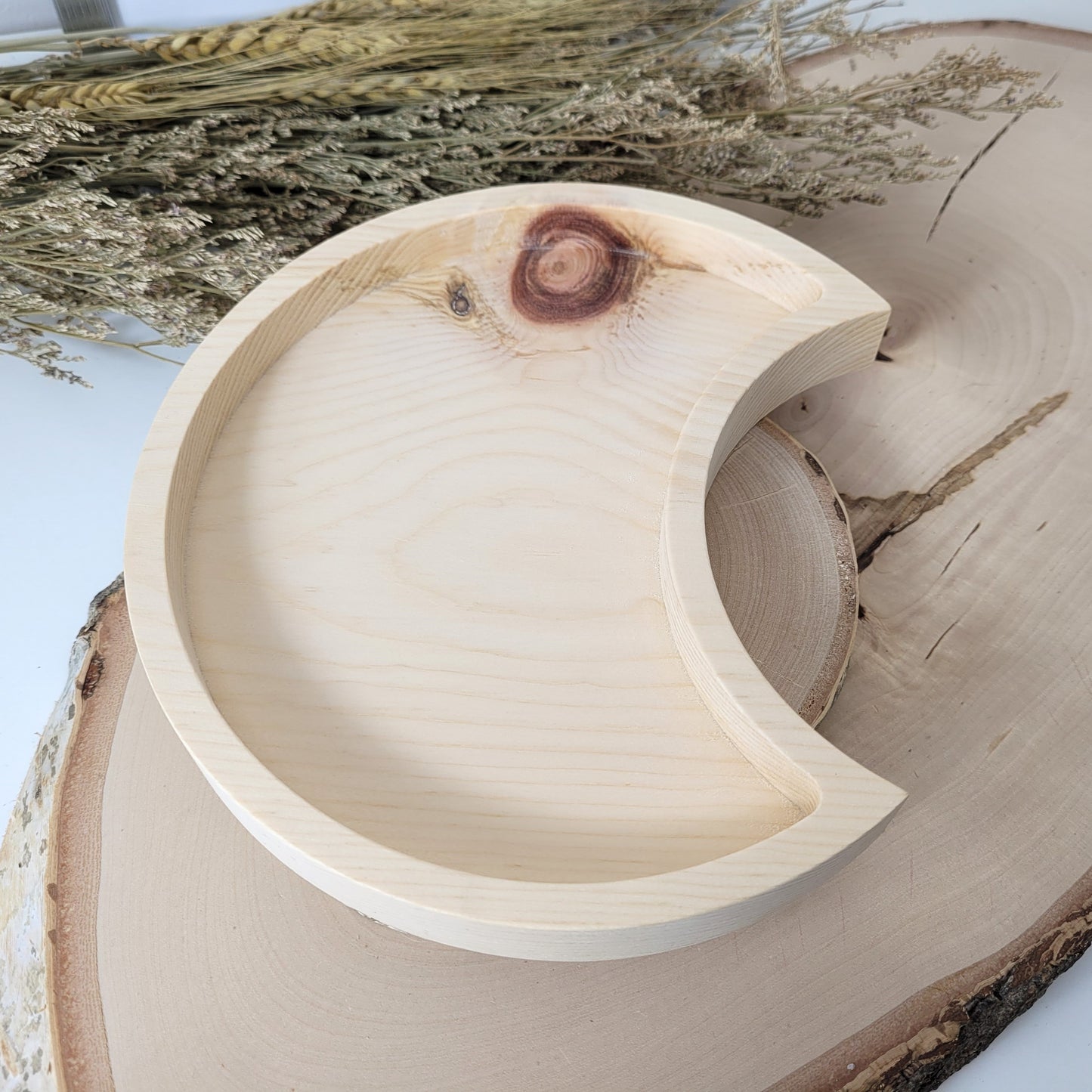 Zirbenholz Schale Halbmond 17,5 x 11,5 cm