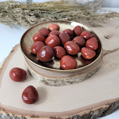 Roter Jaspis Trommelstein