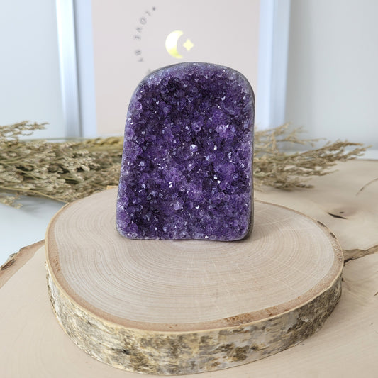 Amethyst Kristalldruse 8,2 x 6,7cm, 393g