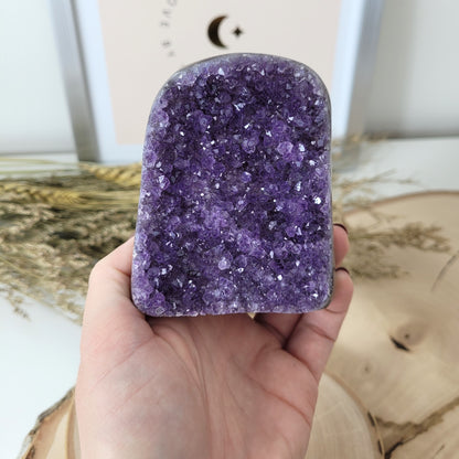 Amethyst Kristalldruse 8,2 x 6,7cm, 393g