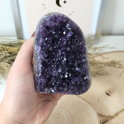 Amethyst Kristalldruse 9,1 x 6,4cm, 494g