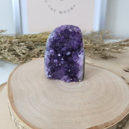 Amethyst Kristalldruse 6,4 x 5,1cm, 194g