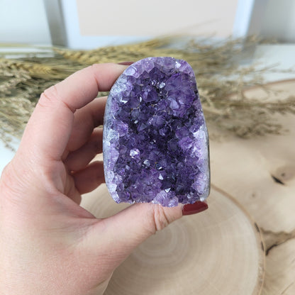 Amethyst Kristalldruse 6,4 x 5,1cm, 194g