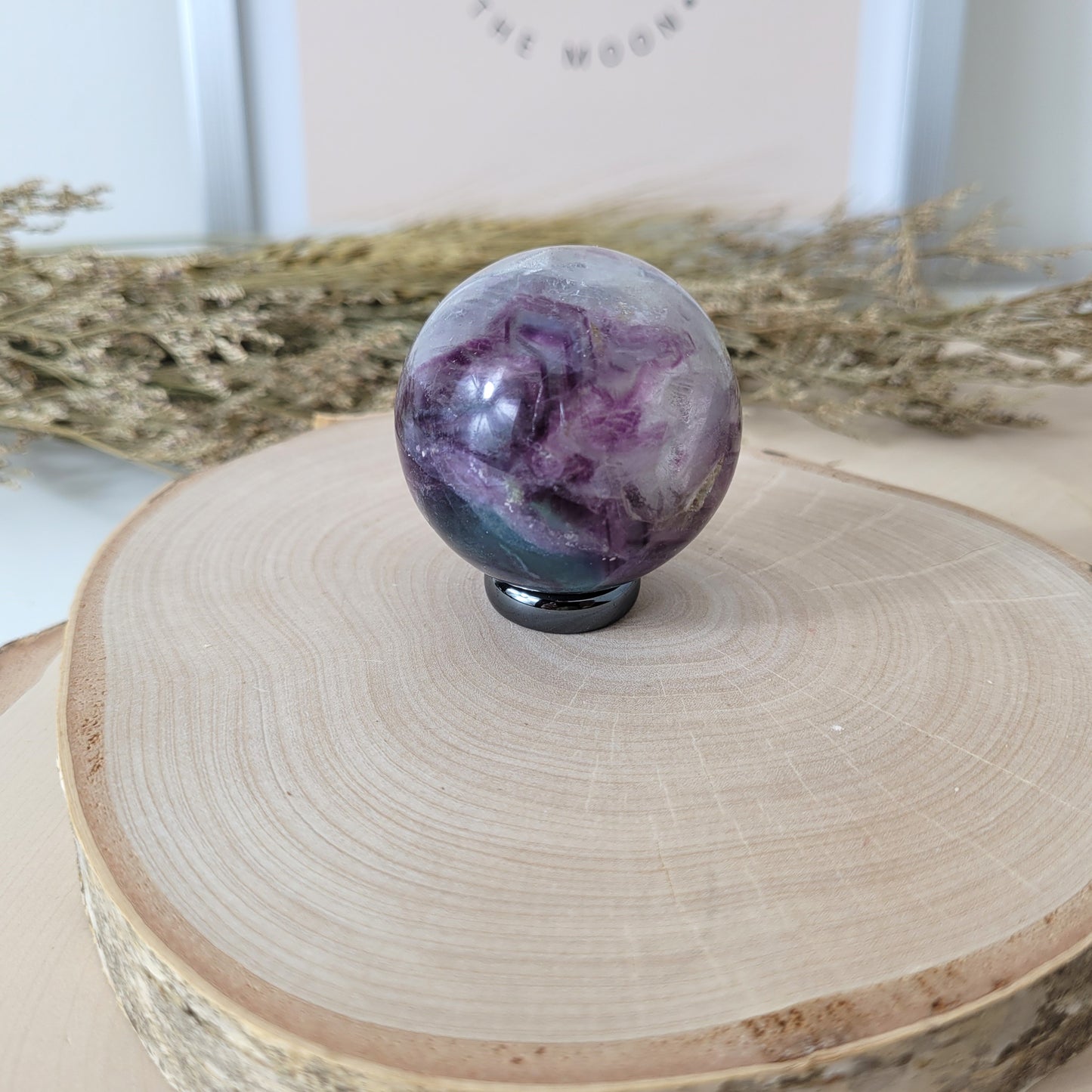 Fluorit Kugel 4,3 cm Durchmesser, 145g sehr klare Kristallstruktur mit Phantomen