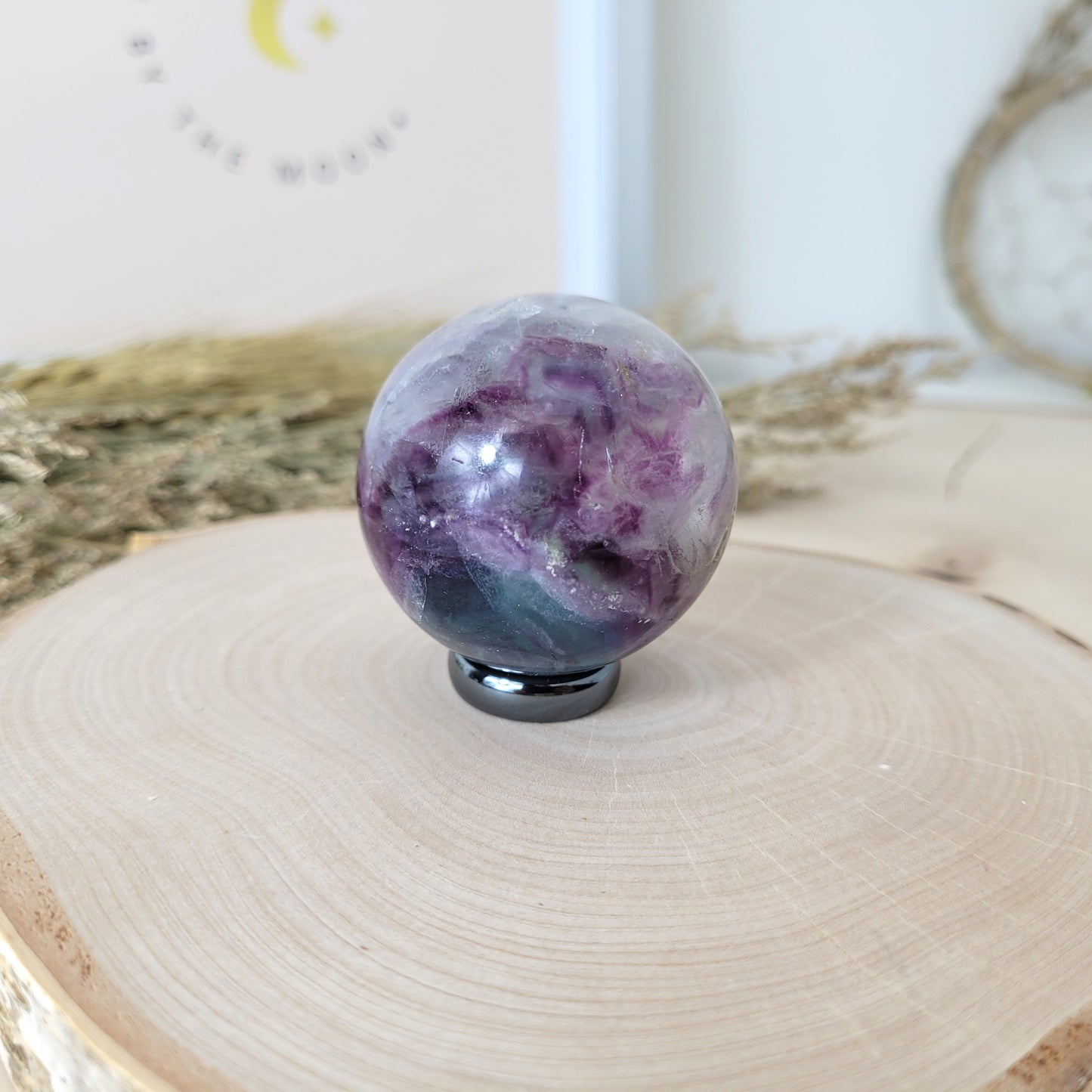 Fluorit Kugel 4,3 cm Durchmesser, 145g sehr klare Kristallstruktur mit Phantomen