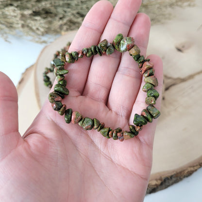 Splitterarmband Unakit