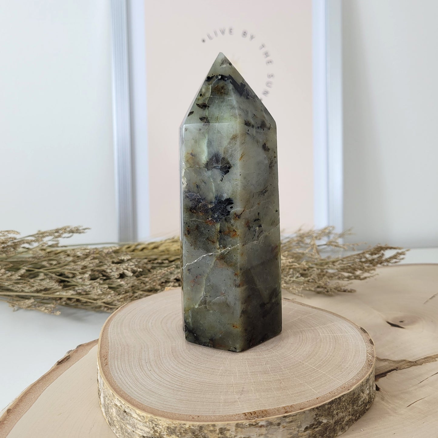 Grüner Mondstein Turm 15,1 x 5,9 cm