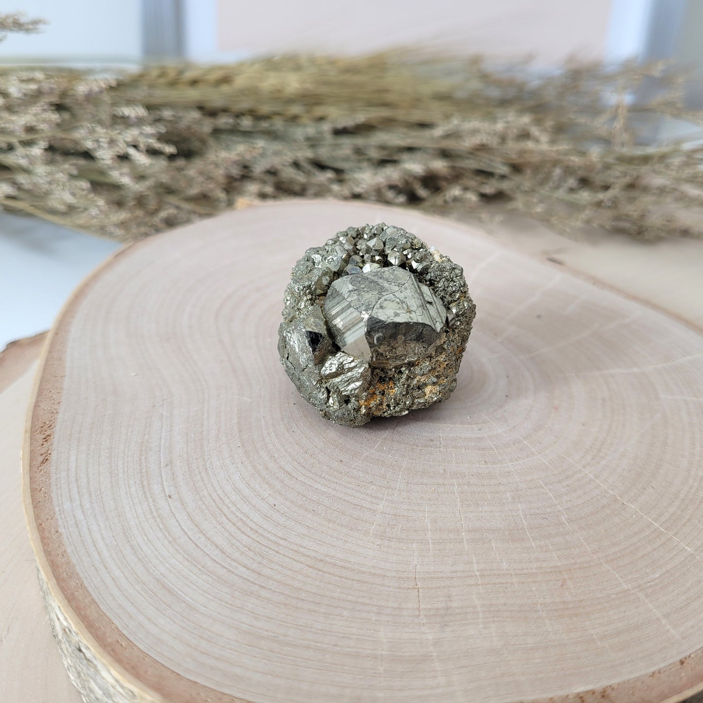 Pyrit Kristallstufe 3,5 x 3,4 cm