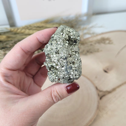 Pyrit Kristallstufe 5,6 x 3,4 cm