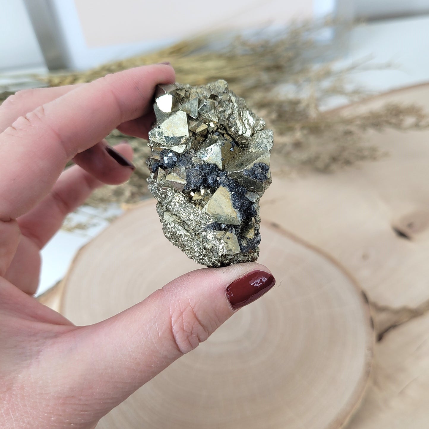 Pyrit Kristallstufe 5,6 x 3,6 cm