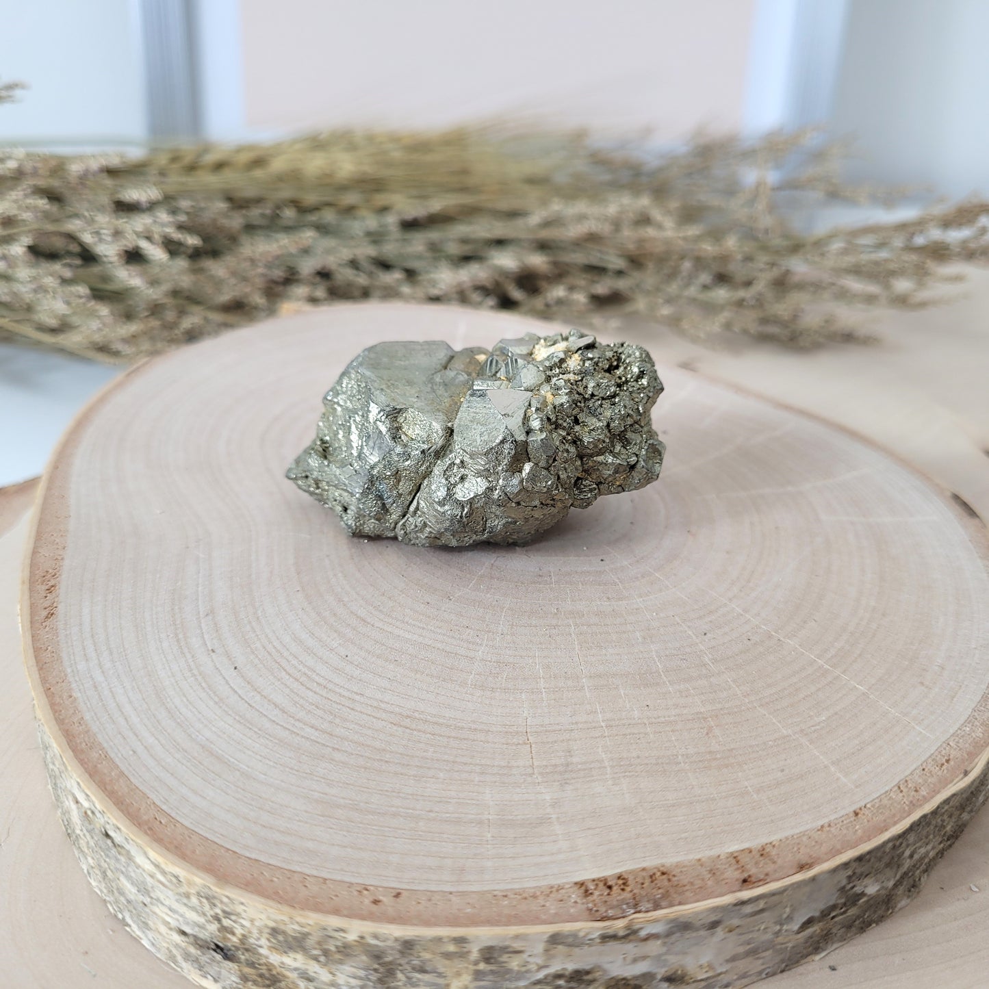 Pyrit Kristallstufe 5,6 x 2,9 cm