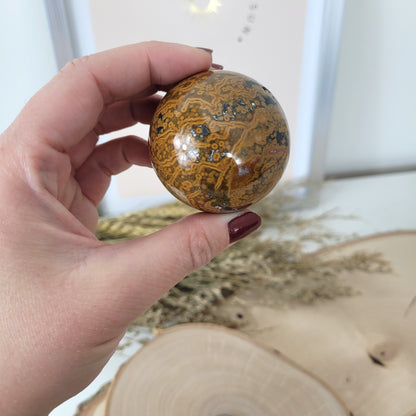 Ozean Jaspis Kugel 4,7cm Durchmesser, 154g