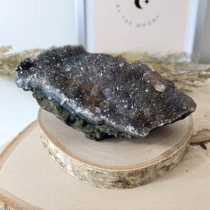 Schwarzer Amethyst 15 x 9 cm, 908g