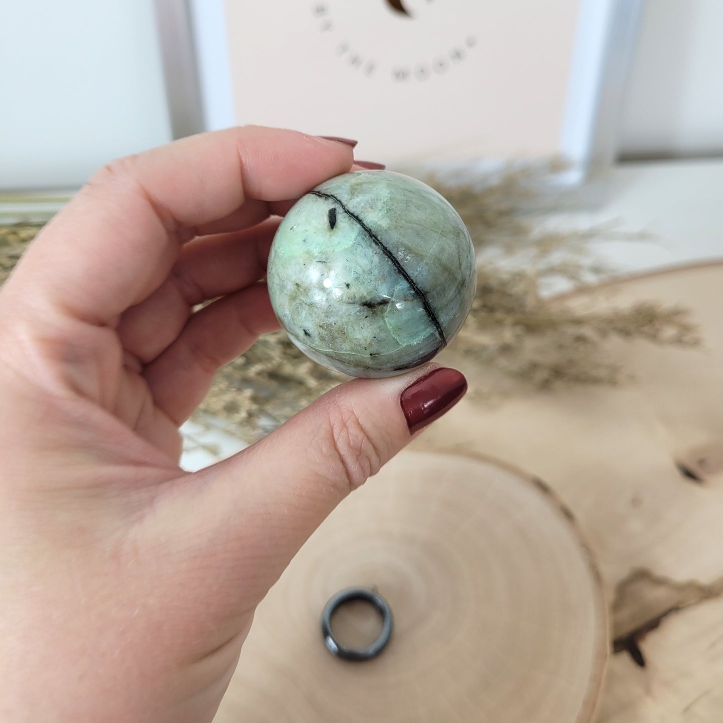 Grüner Mondstein Kugel 3,8cm Durchmesser