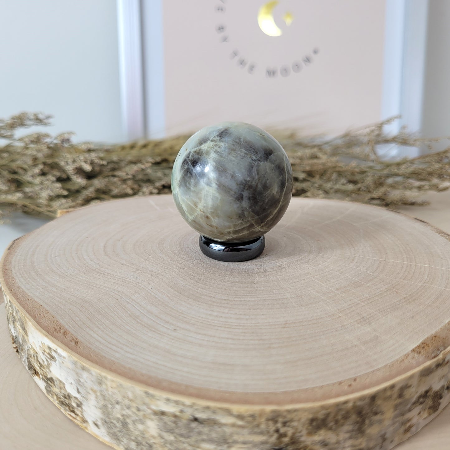 Grüner Mondstein Kugel 3,8cm Durchmesser