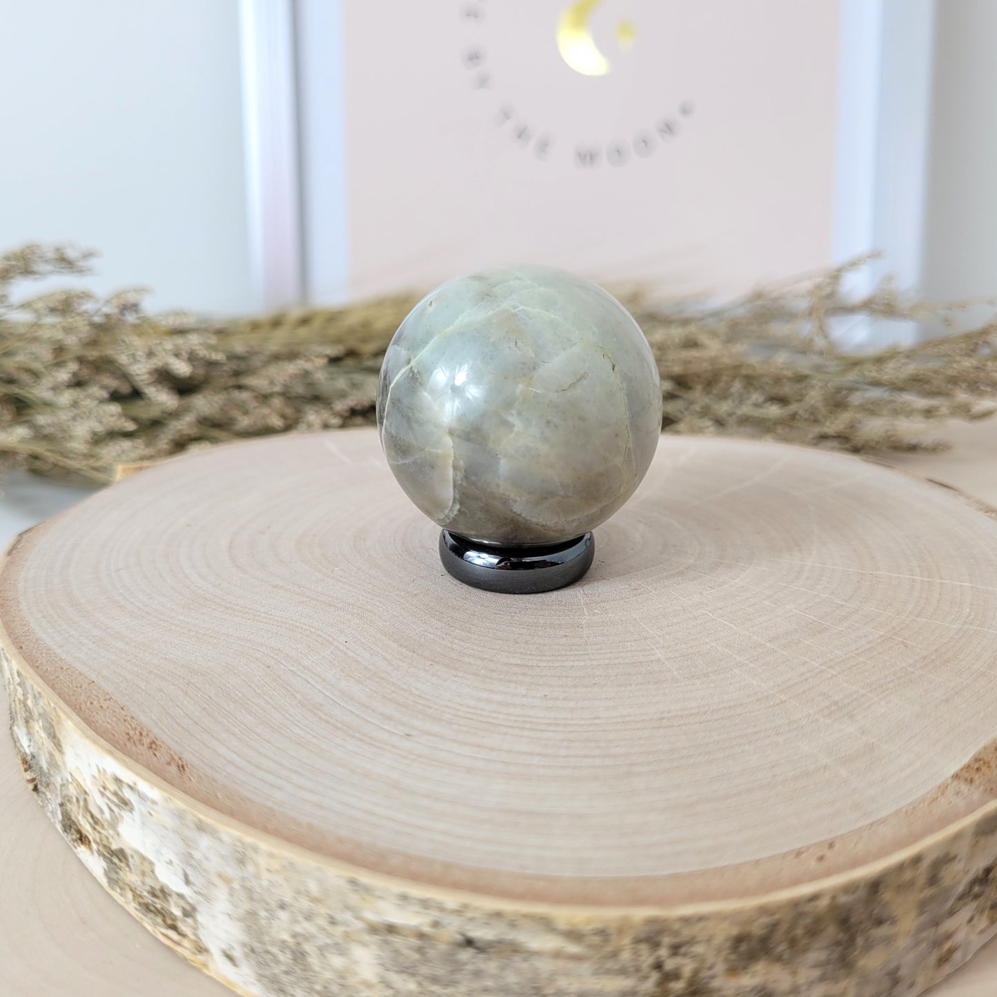 Grüner Mondstein Kugel 3,8cm Durchmesser