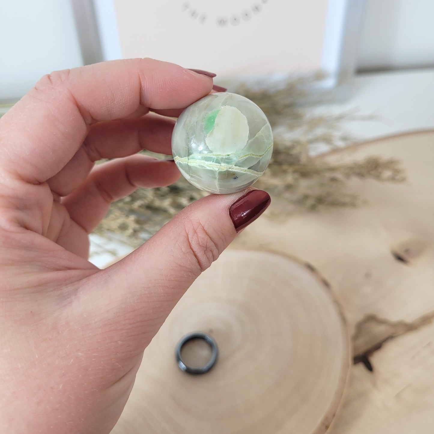 Grüner Mondstein Kugel 2,9cm Durchmesser