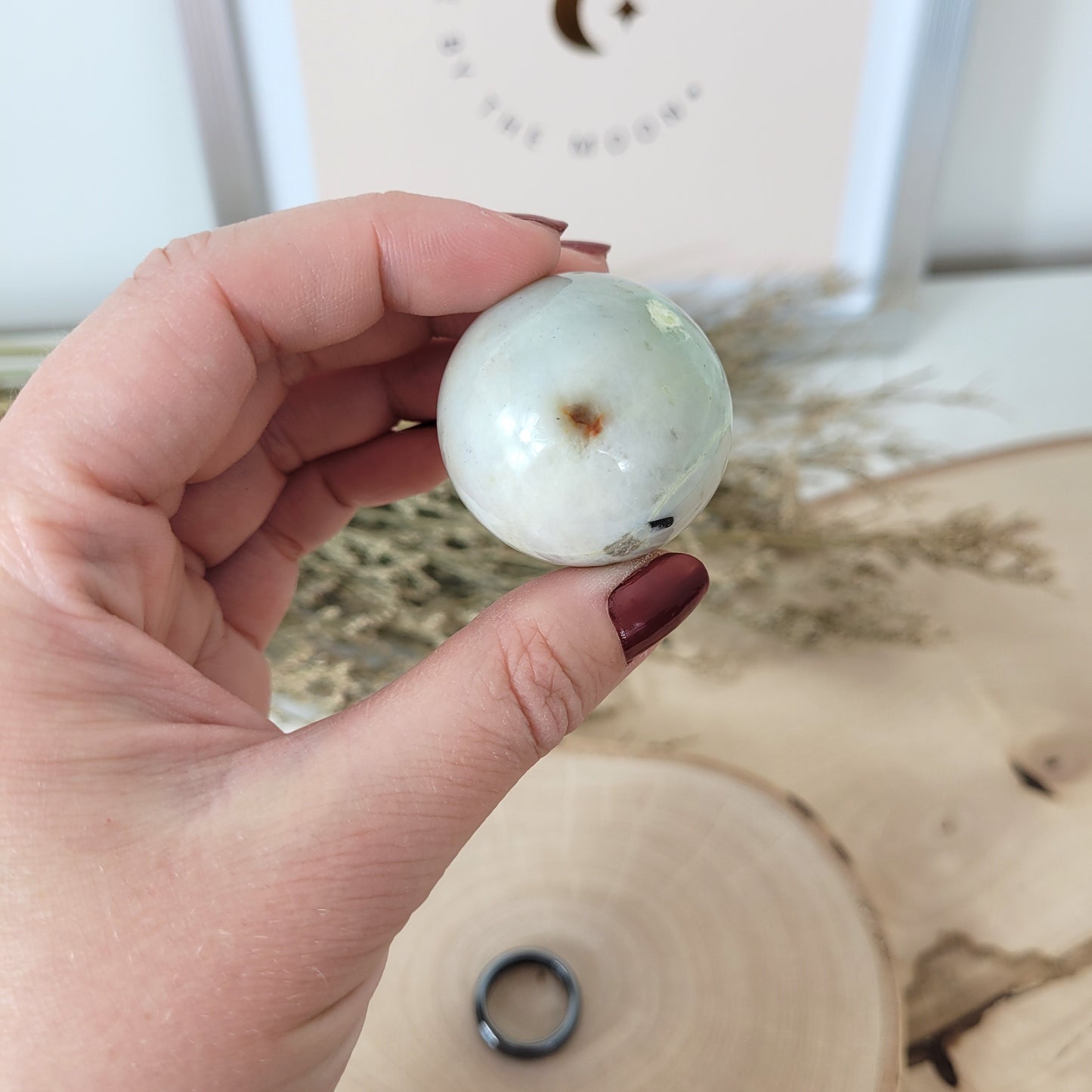 Grüner Mondstein Kugel 3,5cm Durchmesser