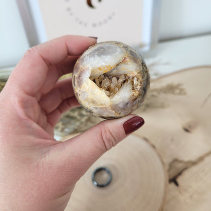 Bergkristall Opalgestein Kugel 5,1cm Durchmesser, 169g