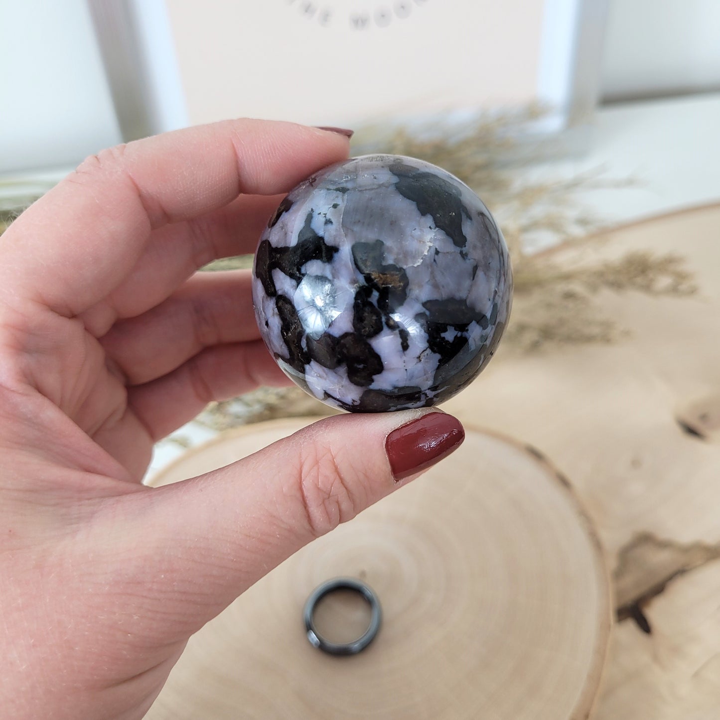 Indigo Gabbro Kugel 4,6cm Durchmesser