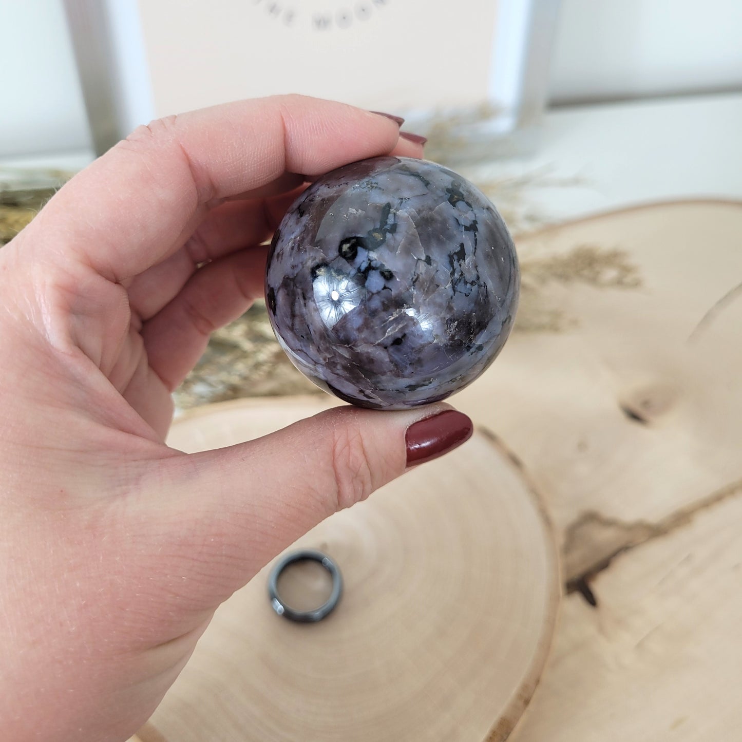 Indigo Gabbro Kugel 4,6cm Durchmesser