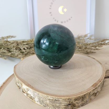 Fluorit Kugel 6,8cm Durchmesser, 536g