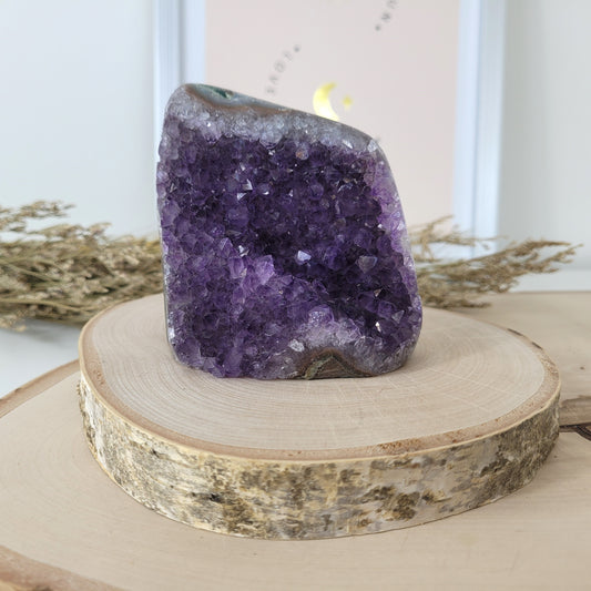 Amethyst Kristalldruse 7,6 x 7,5cm, 542g