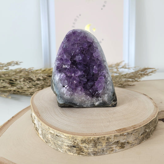Amethyst Kristalldruse 8,3 x 7,2cm, 554g