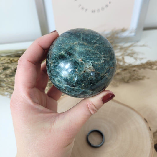 Apatit Kugel 6,7cm Durchmesser