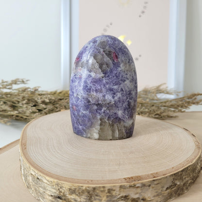 Unicorn Stone Pinker Turmalin in Lepidolith und Feldspat Freiform 8,2 x 5,5cm, 249g