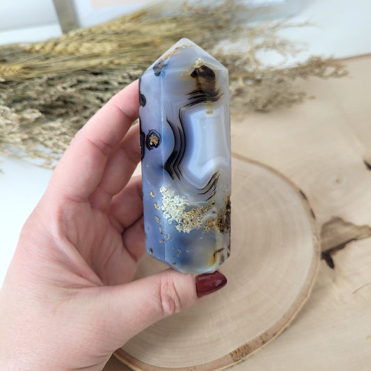 Dendriten Achat Turm 9,6 x 3,6 cm, 200g