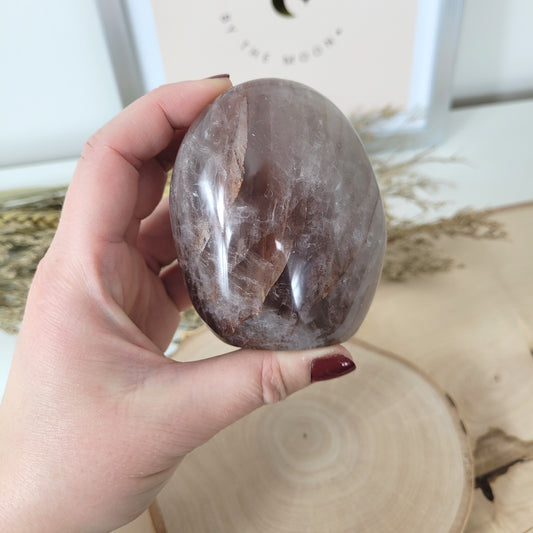 Feuerquarz Red Healer Freiform 8 x 6,3cm, 329g