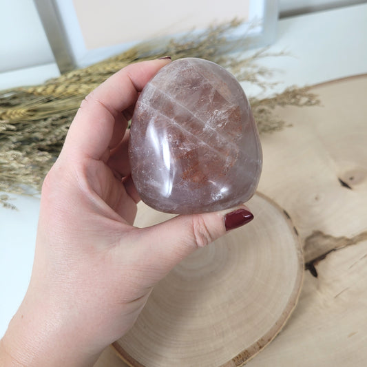 Feuerquarz Red Healer Freiform 6,9 x 6,2cm, 300g