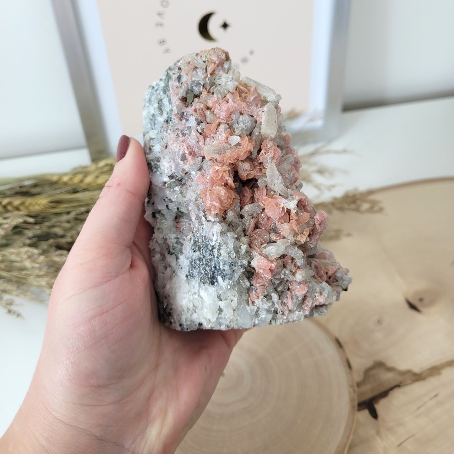 Rhodochrosit Blütenkristalle aus Quarz, Bergkristall, Pyrit, Zinkblende und Calcit 10,6 x 6,9cm, 547g, aus Rumänien Cavnic Sammlermineralien